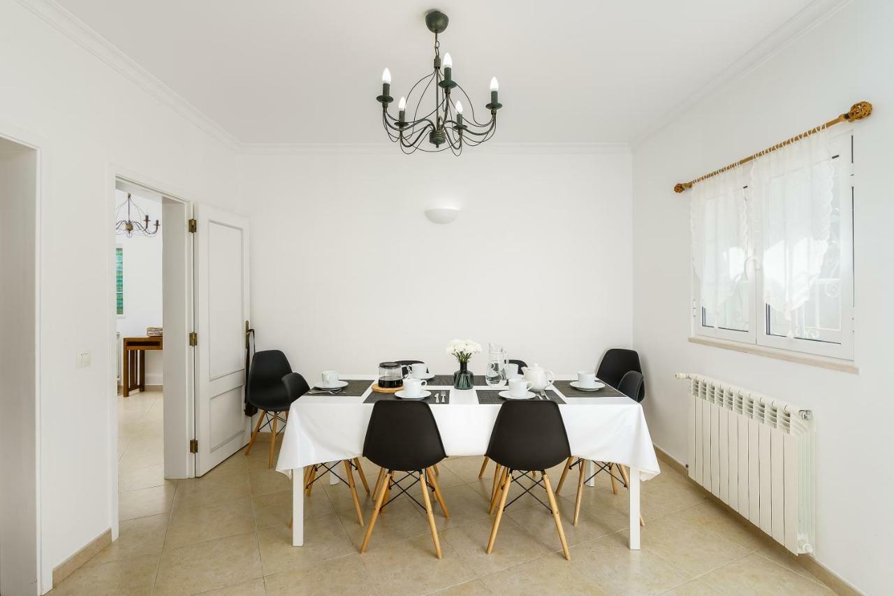 Exclusive Toulouse With Pool In Falesia Algarve