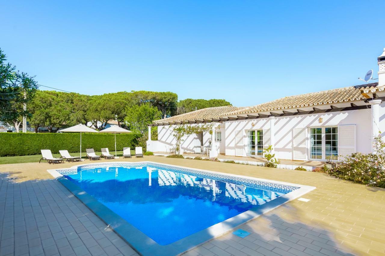 Exclusive Toulouse With Pool In Falesia Algarve Albufeira